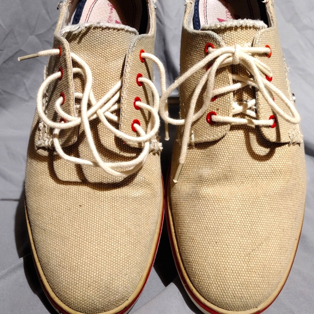 7 for All mankind men's tan canvas low cut sneakers
